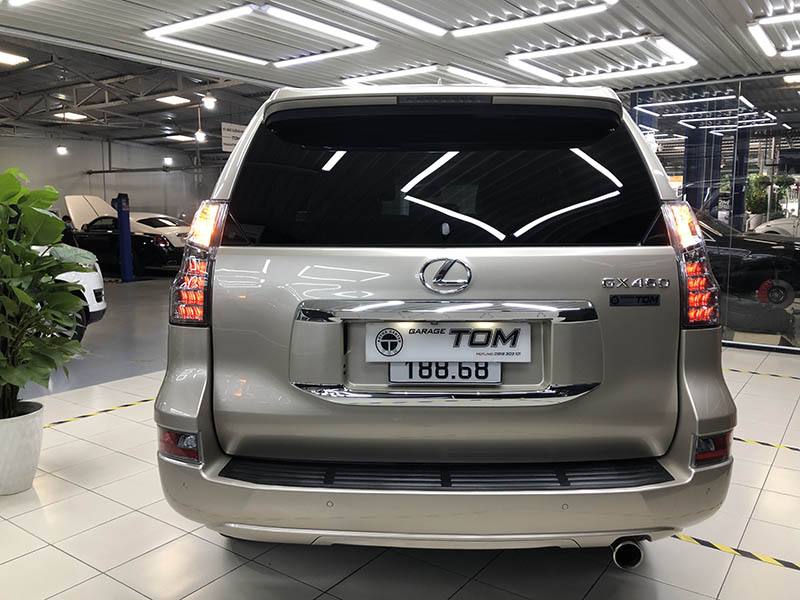 đuôi xe lexus gs460 2013 tại otodayroi.vn