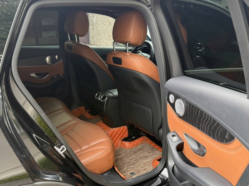 gia glc 300 với năm 2018